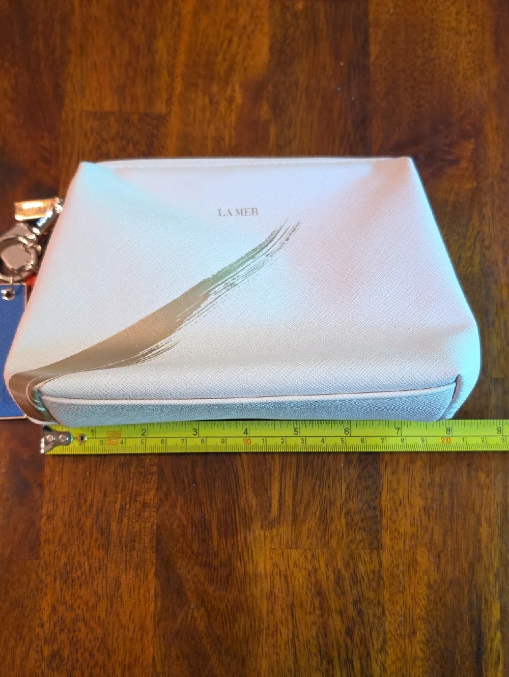 La Mer Cosmetic Bag With Enamel Key Chain Charm Brand New RARE